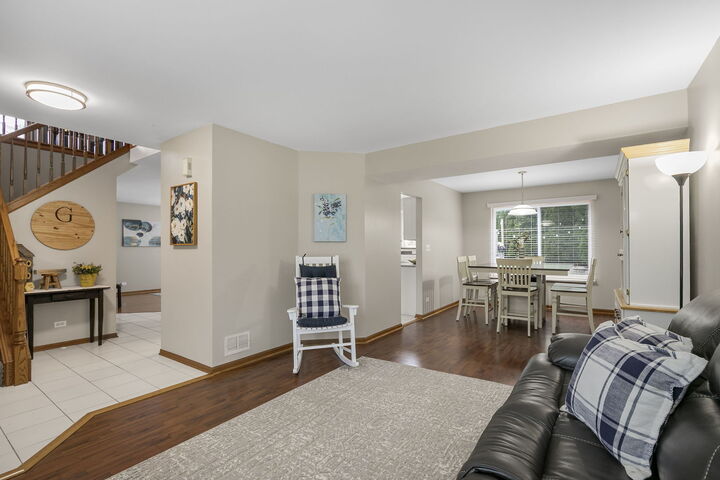 Property Photo: 832 Fox Chase Drive IL 60073