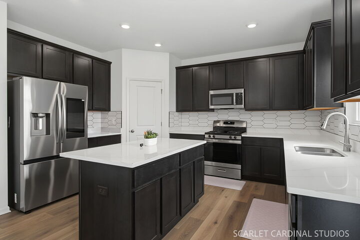 Property Photo: 134 Piper Glen Avenue IL 60543