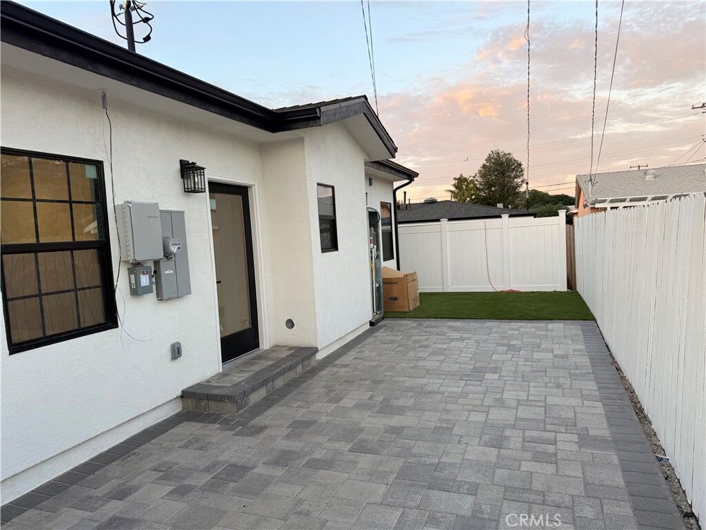 Property Photo: 25109 1/2 Fourl Road CA 91321