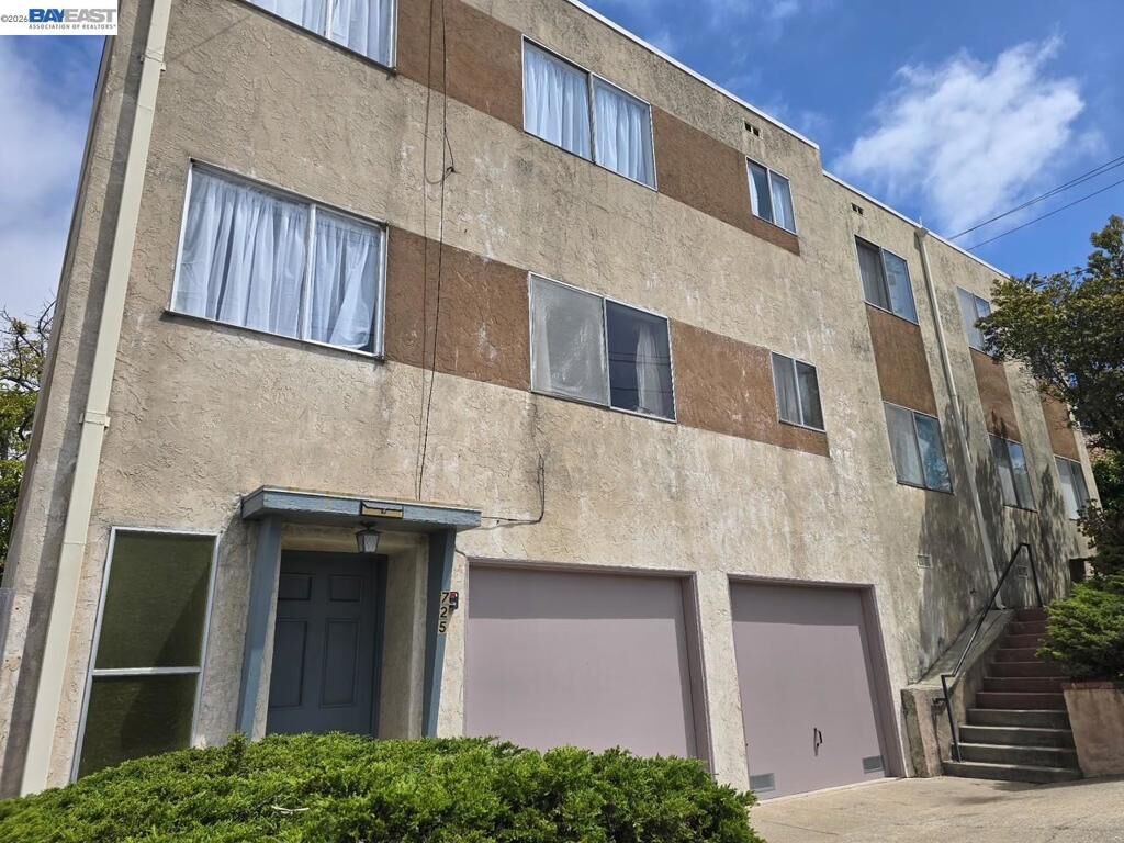 Property Photo:  764 Pierce St  CA 94706 