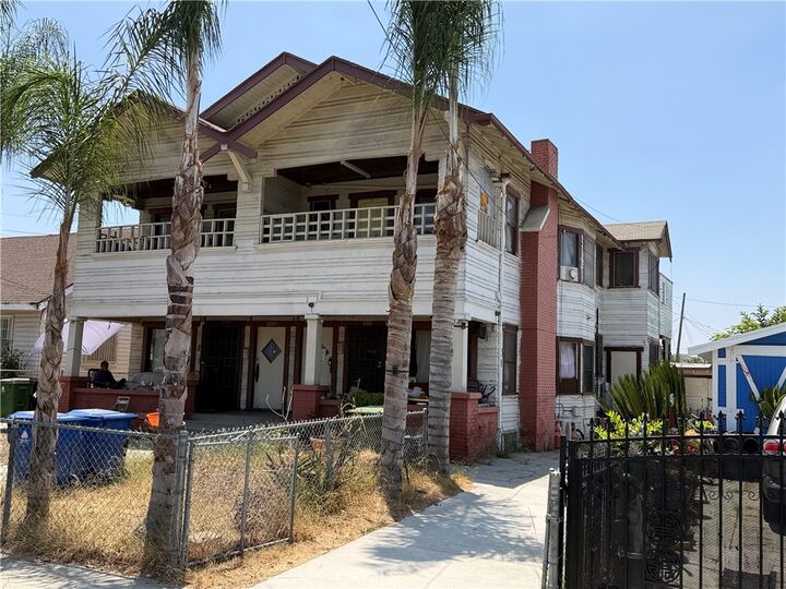 Property Photo:  3212 Baldwin  CA 90031 