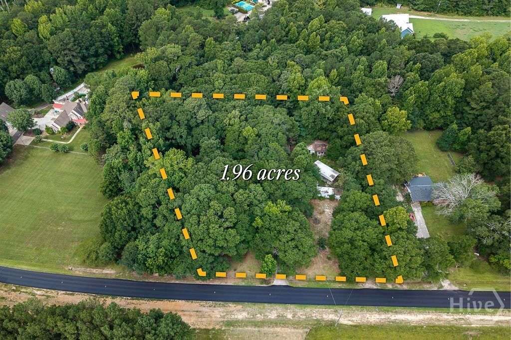 Property Photo: 1541 Pete Dickens Road GA 30622