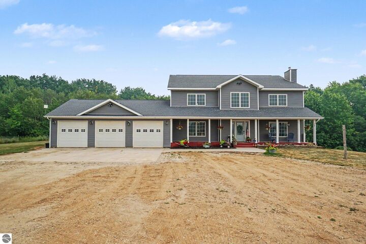 Property Photo: 6600 N Crawford Road MI 48878