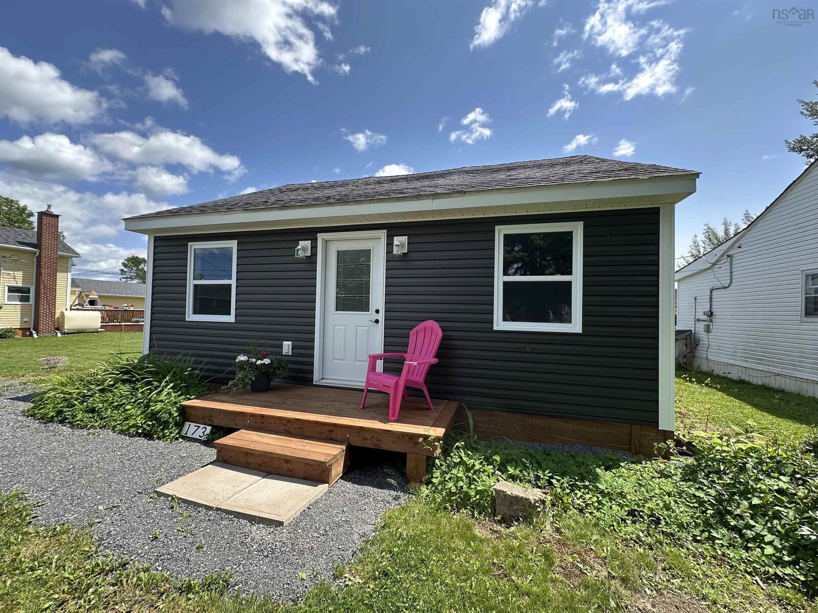 Property Photo: 173 Oak Street NS B0N 1C0