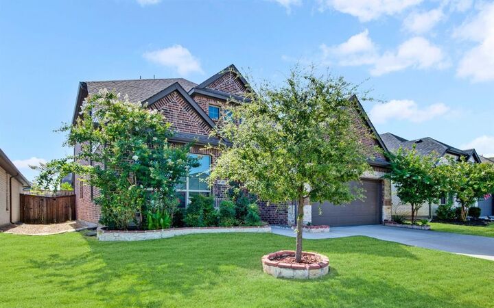 Property Photo:  4000 Nightingale Street  TX 75009 