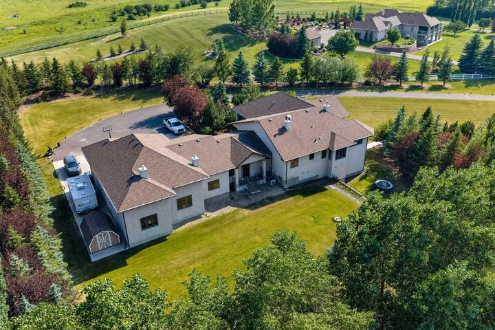 Property Photo: 263020 Butte Hills Way AB T4A 0N9
