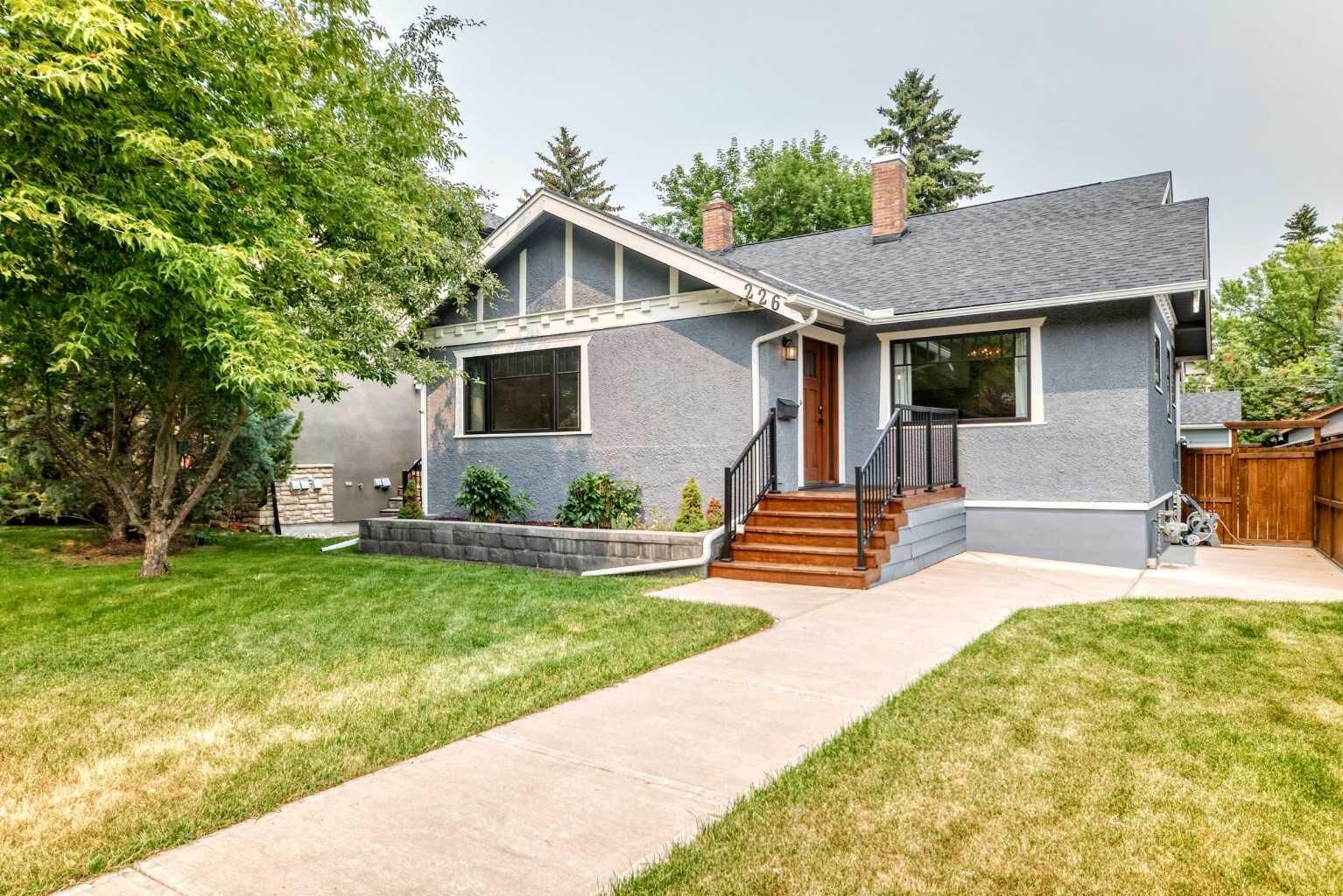 Property Photo:  226 Superior Avenue SW  AB T3C 2H9 