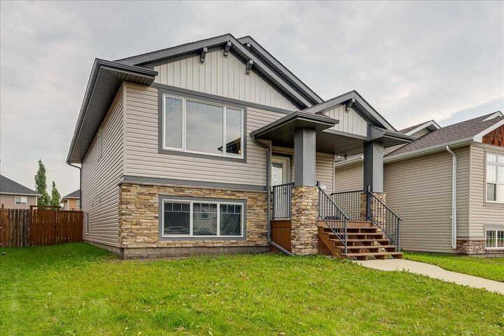 13 Rogers Road — photo 1