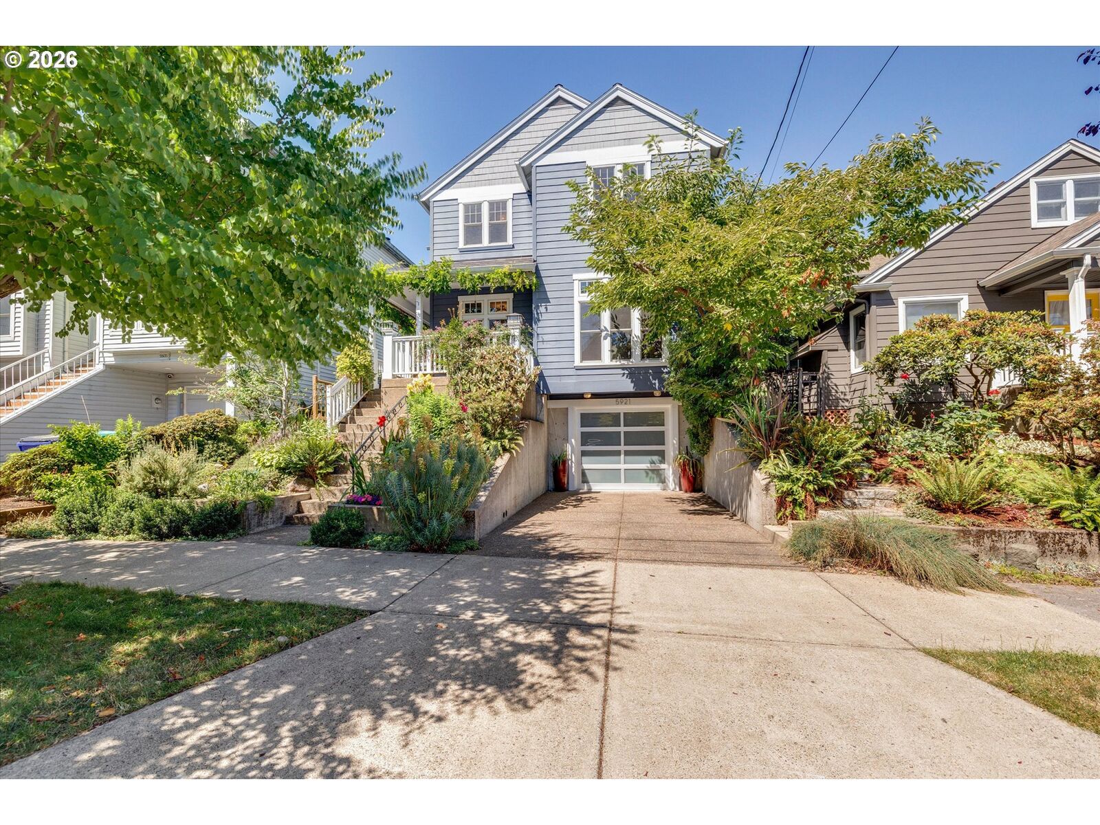 Property Photo:  5921 S Kelly Ave  OR 97239 