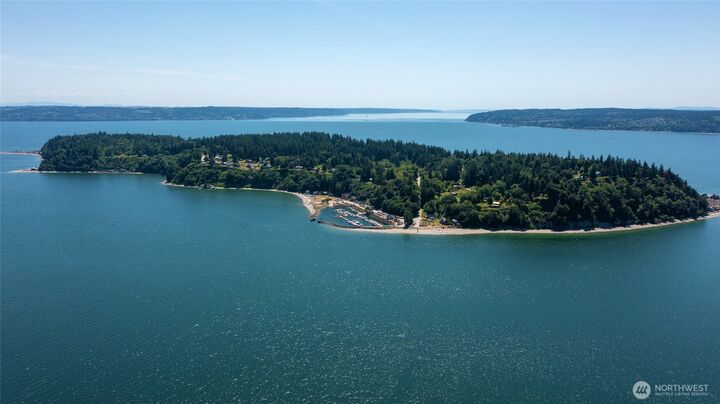 Property Photo: 78 B Port Gardner Drive WA 98206