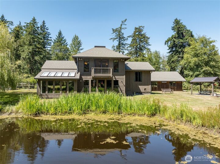 Property Photo: 1028 Cross Road WA 98261