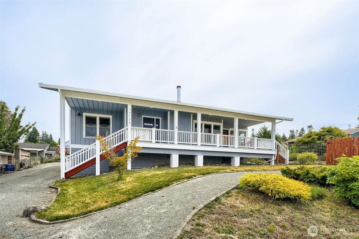 Property Photo: 18729 100th Avenue NW WA 98292
