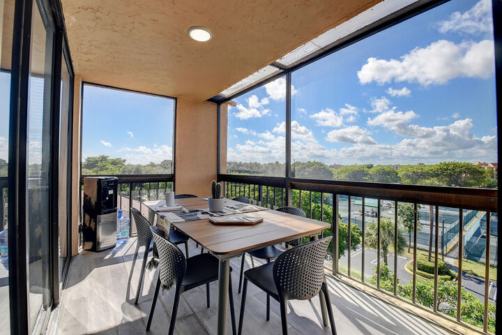 Property Photo:  600 Egret Circle 7505  FL 33444 