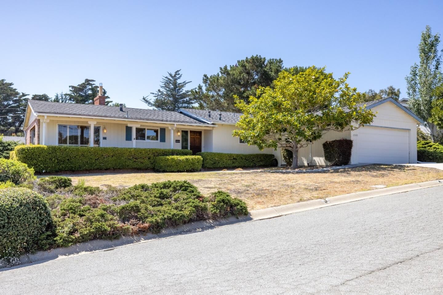 Property Photo:  25990 South Carmel Hills Drive  CA 93923 