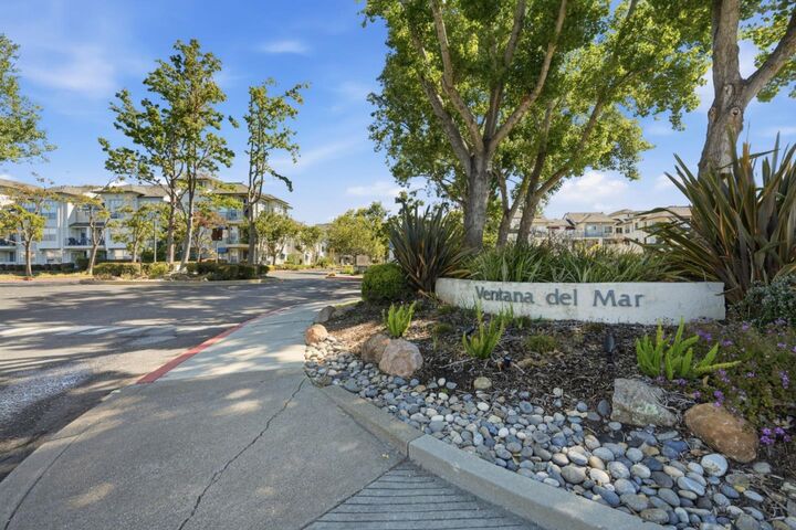 Property Photo: 601 Baltic Circle 607 CA 94065