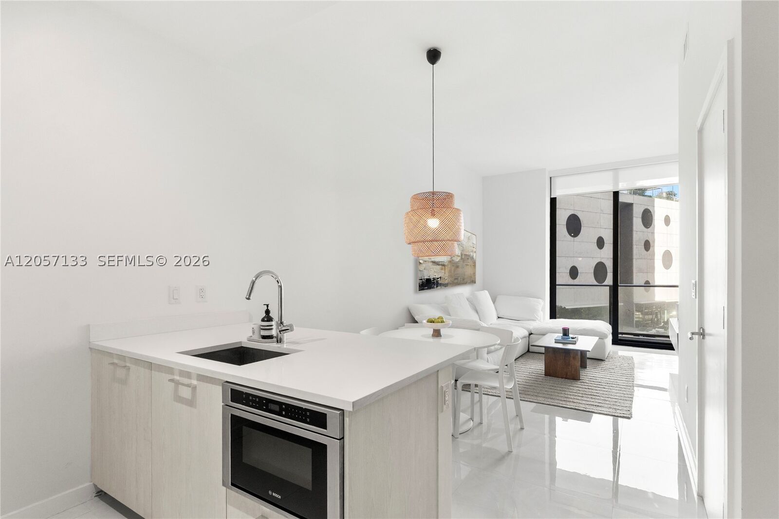 Property Photo: 501 NE 31st St 203 FL 33137