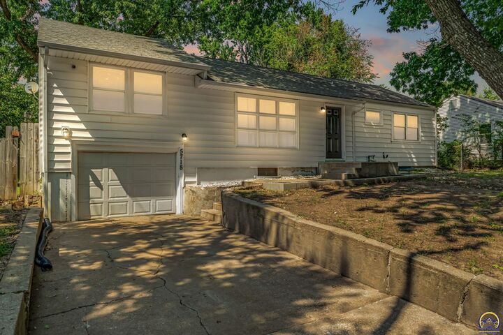Property Photo: 5718 SW 14th St KS 66604
