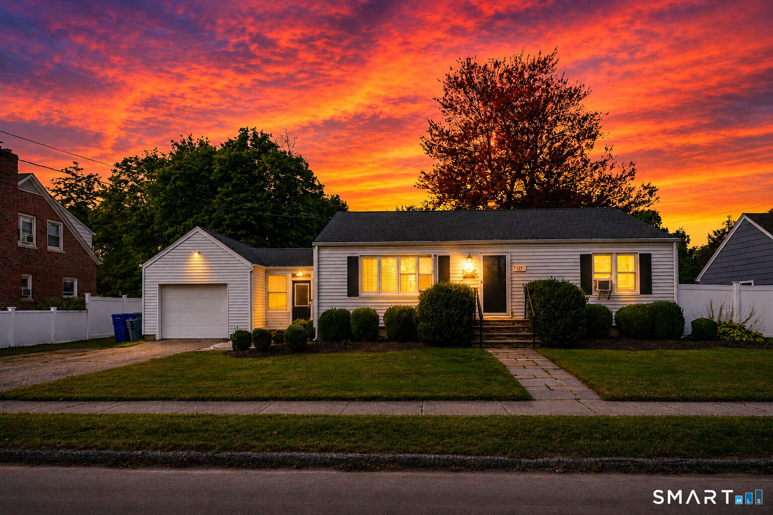 Property Photo: 269 Wakelee Avenue CT 06614