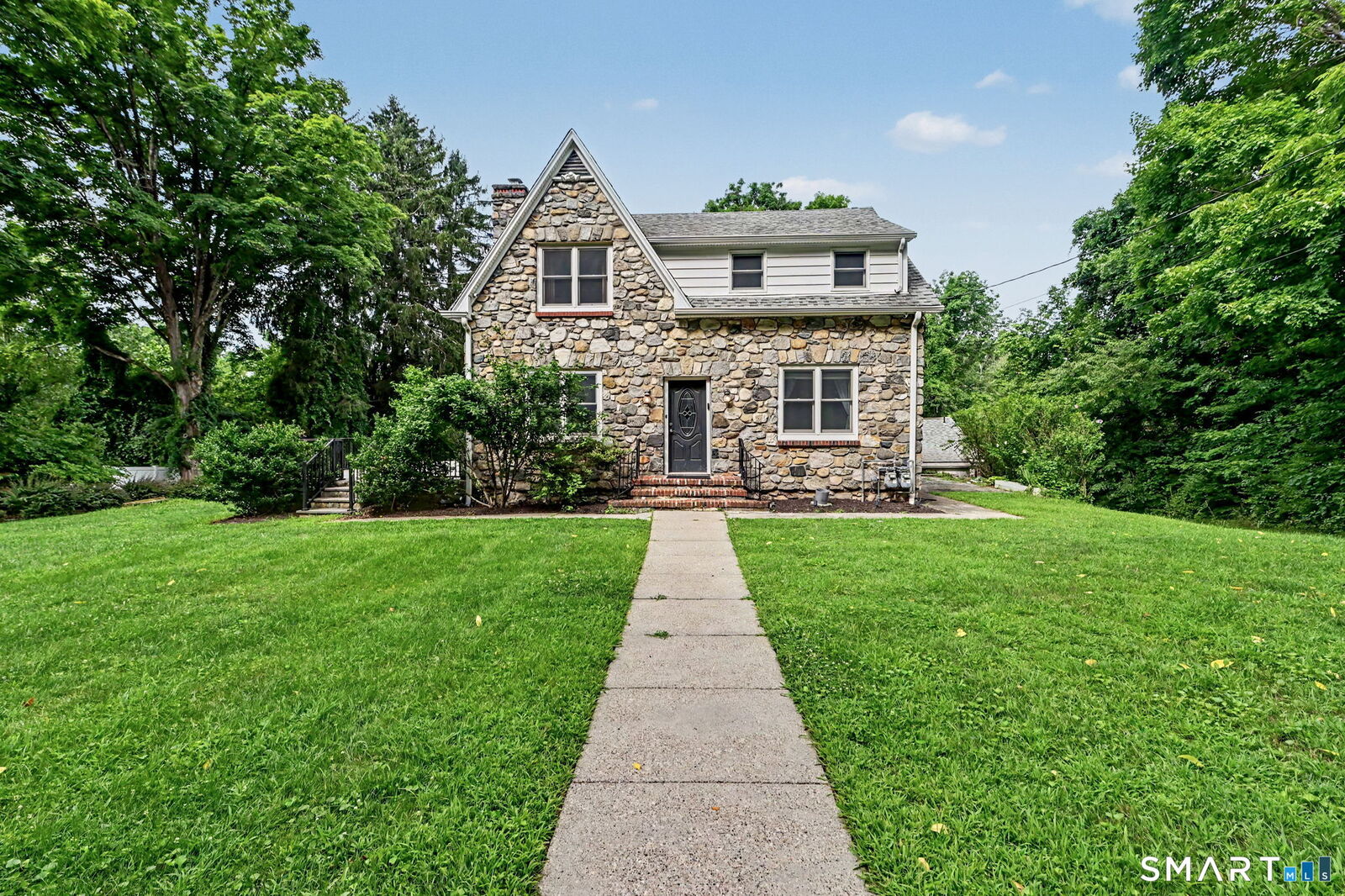 Property Photo:  10 Old Hawleyville Road  CT 06801 