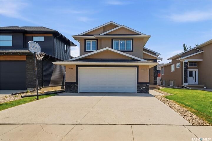 Photo de la propriété:  5122 Canuck Crescent  SK S4W 0H1 