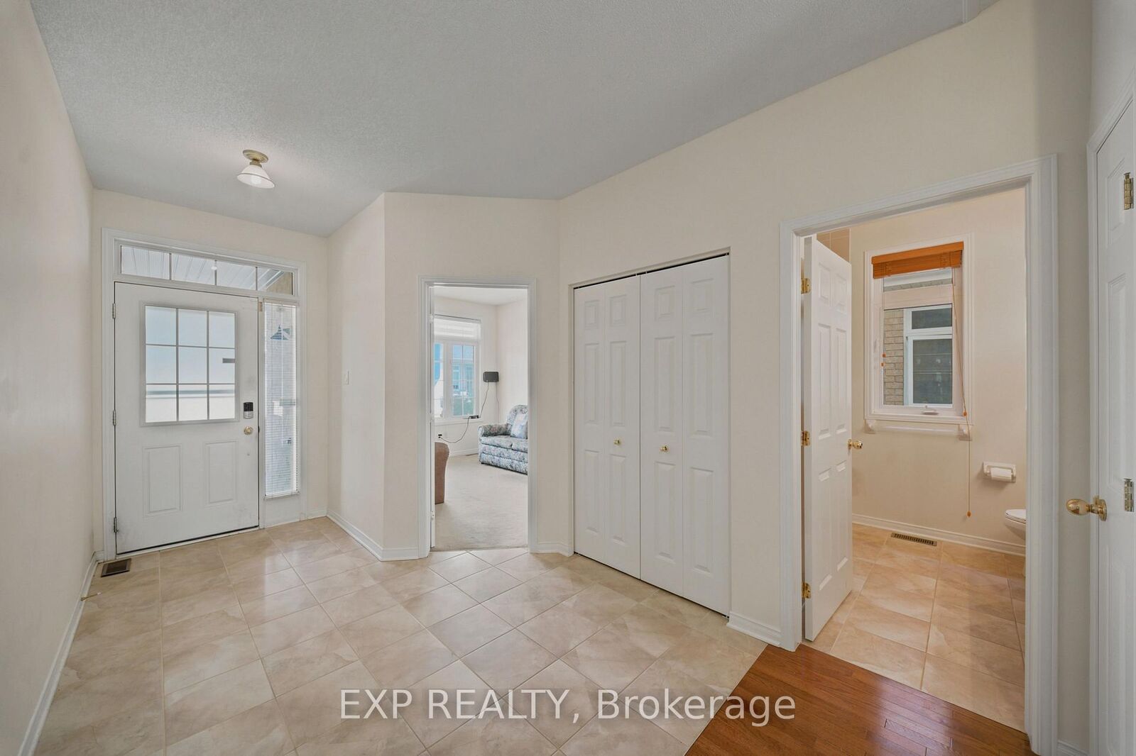 Property Photo:  113 Maple Key Private  ON K1T 0E1 