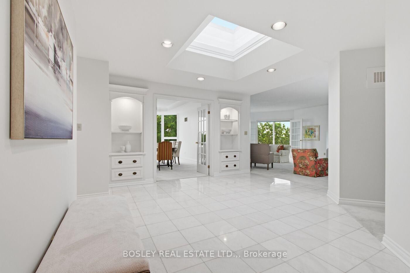 Property Photo: 701 Geneva Street 2604 ON L2N 7H9