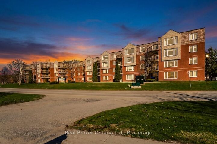 Property Photo: 11 Beck Boulevard 402 ON L9M 2G1