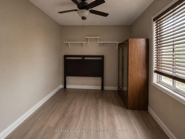 Property Photo:  24 Union Street Unit 2  ON L2S 2R2 
