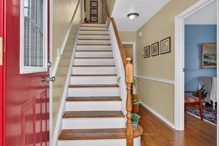 Property Photo: 487 Wildwood Drive ON L6K 1V1