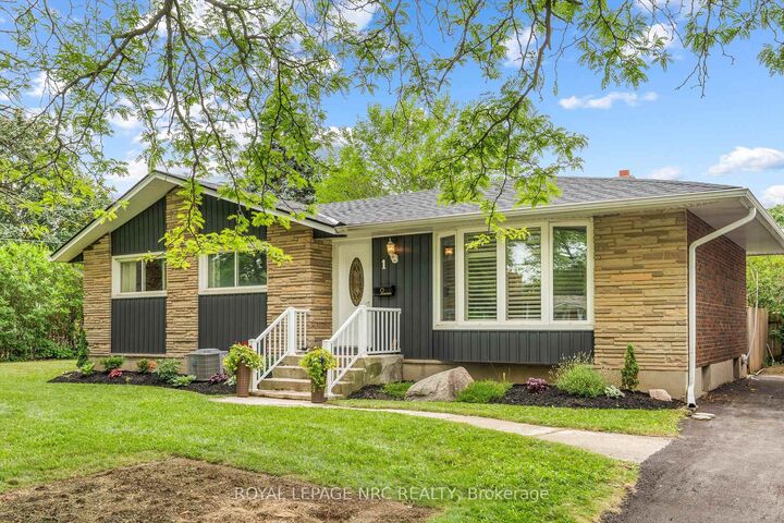 Property Photo: 1 Kingston Bay N/A ON L2M 4H6