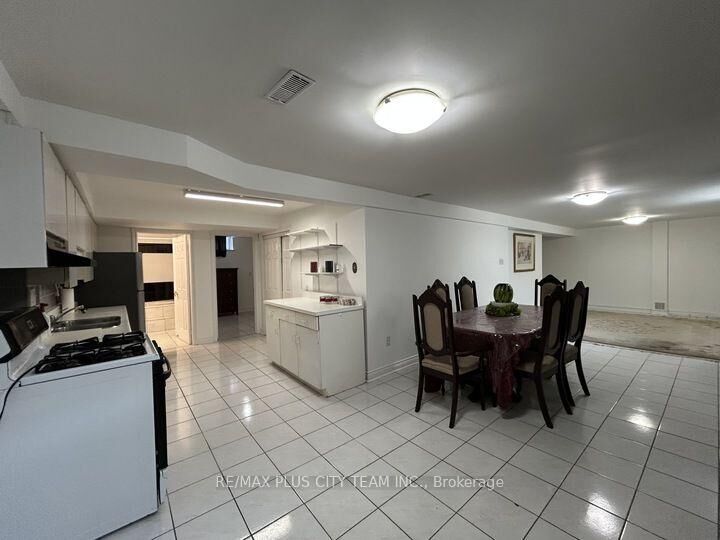 Property Photo: 45 Jimston Drive Bsmt ON L3R 6R7