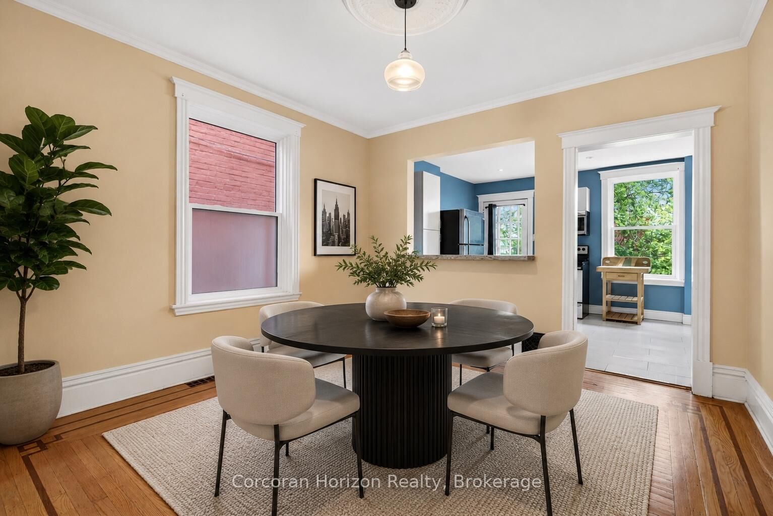 Property Photo:  520 John Street N  ON L8L 4R8 