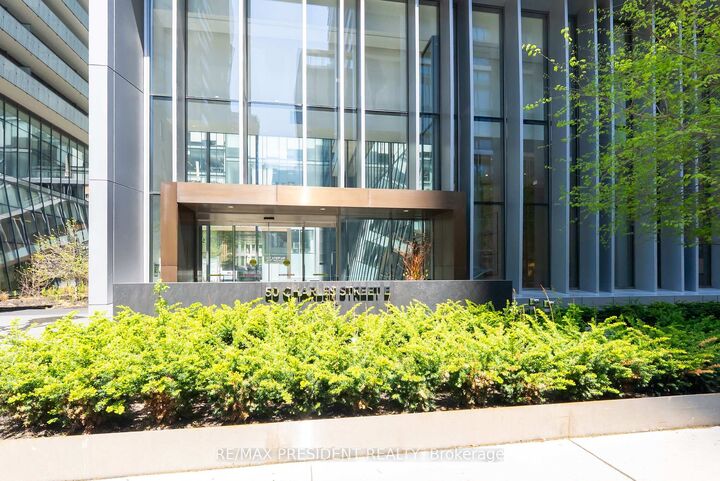 Property Photo: 50 Charles Street E 2715 ON M4Y 0C3