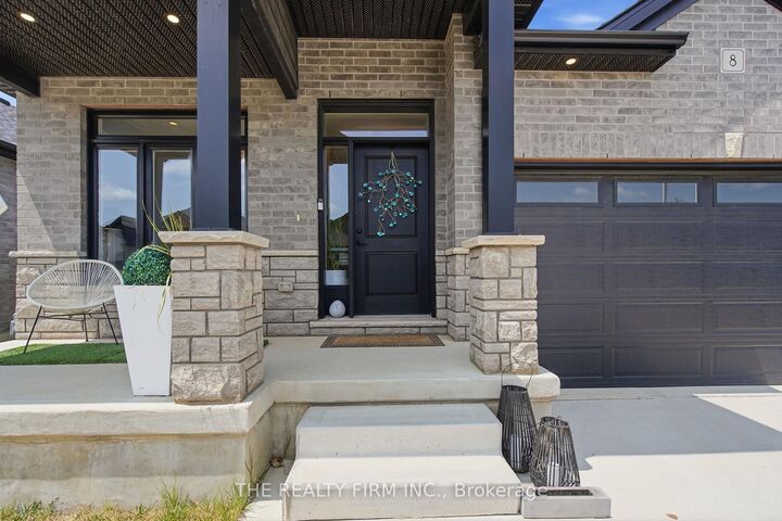 Photo de la propriété:  383 Daventry Way 8  ON N0L 1R0 