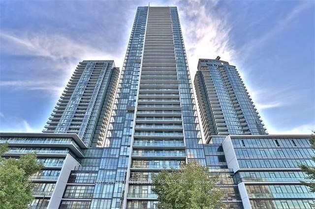 Property Photo: 4070 Confederation Parkway 4106 ON L5B 0E9