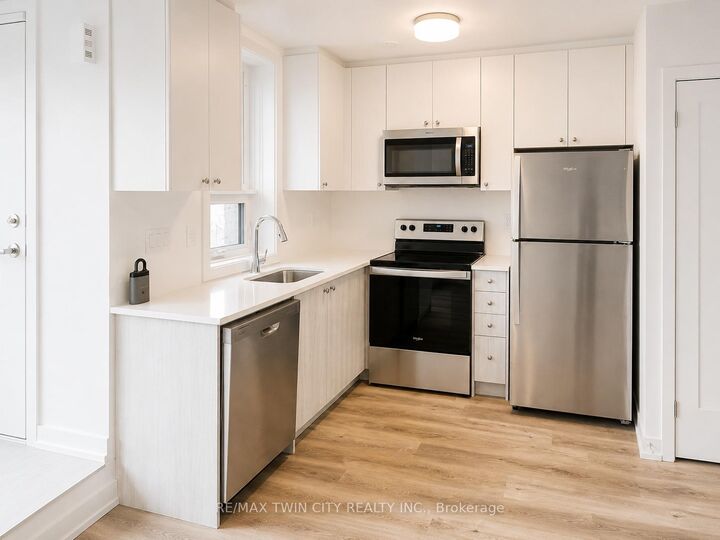Property Photo:  25 Palace Street Q24  ON N2E 3M6 