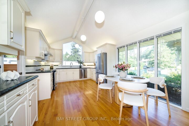 441 Guildwood Parkway — photo 1