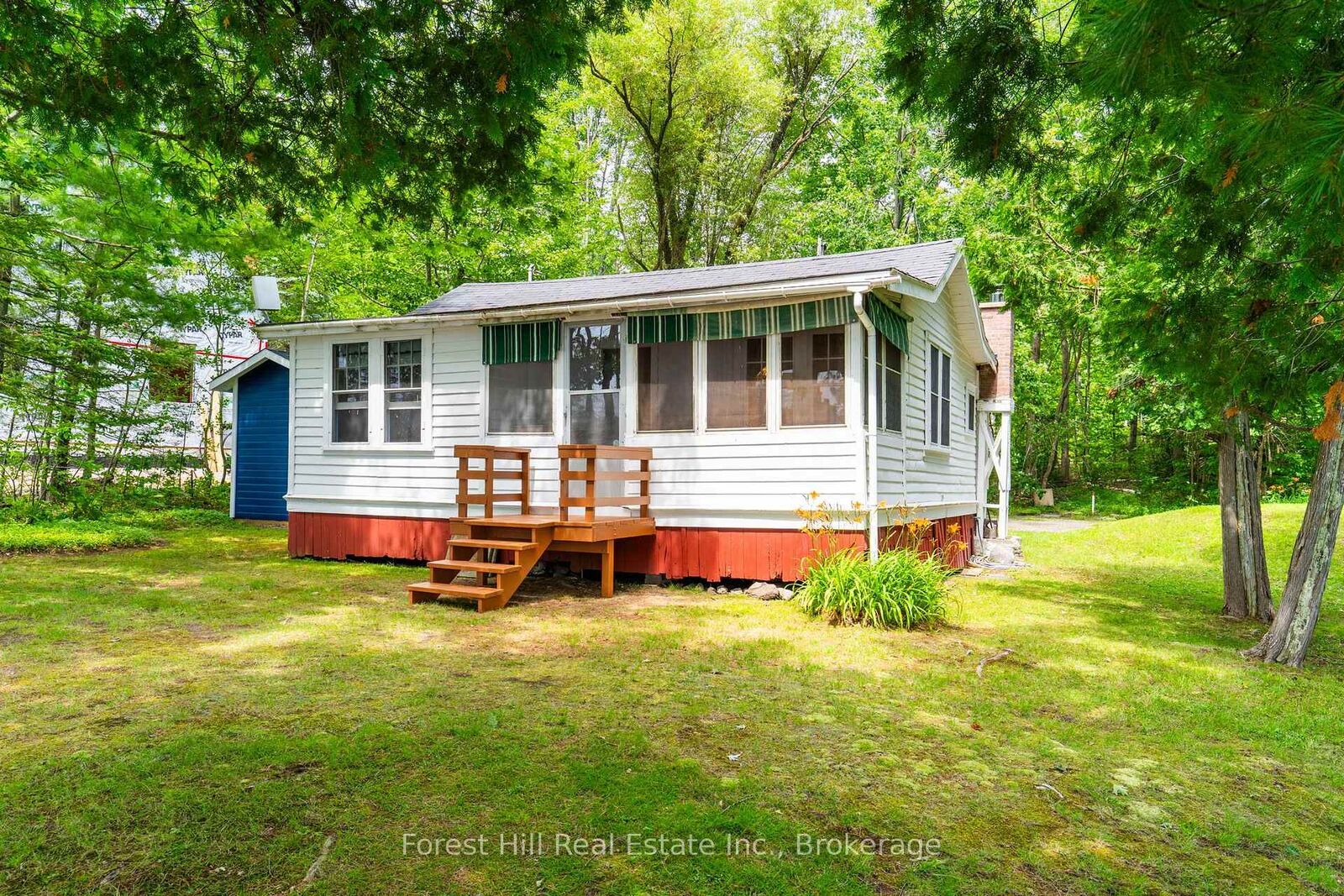 Property Photo: 2871 Muskoka Road 169 Road Unit 1 ON P0C 1A0