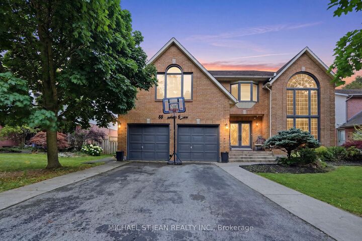 55 Woodside Square — photo 1