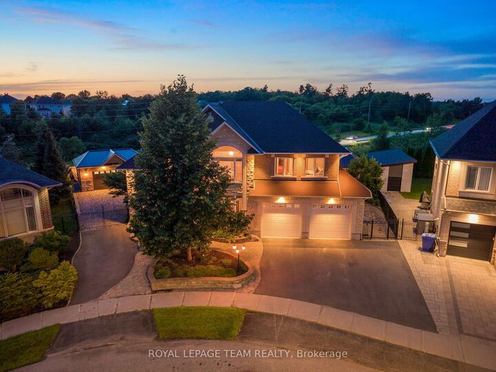 Property Photo:  7 Tradewinds Drive  ON K2G 6Y4 