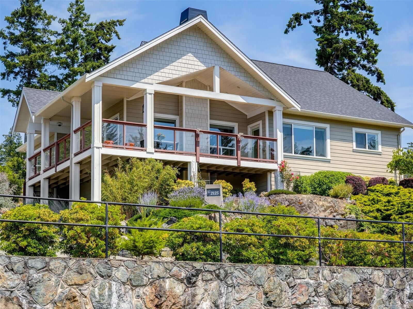Property Photo: 2125 Erinan Blvd BC V9Z 1M8