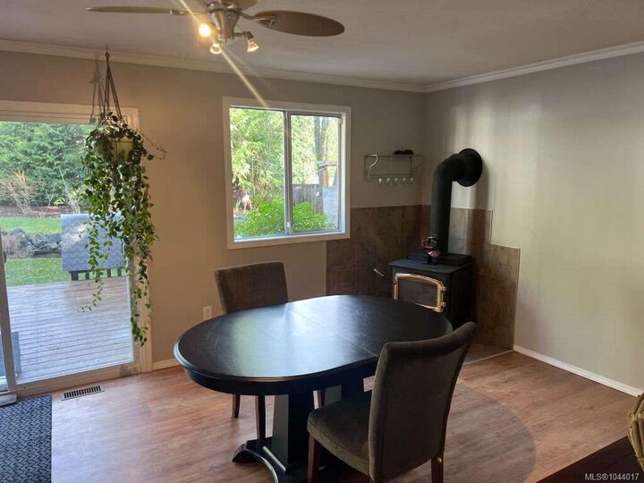 Property Photo: 100 Elk Rd BC V0R 2G0