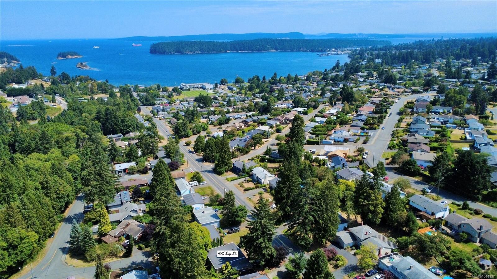 Property Photo: 1875 Bay St BC V9T 3A4