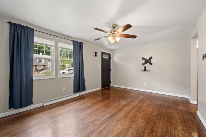 Property Photo: 607 Stoneridge Dr PA 15101