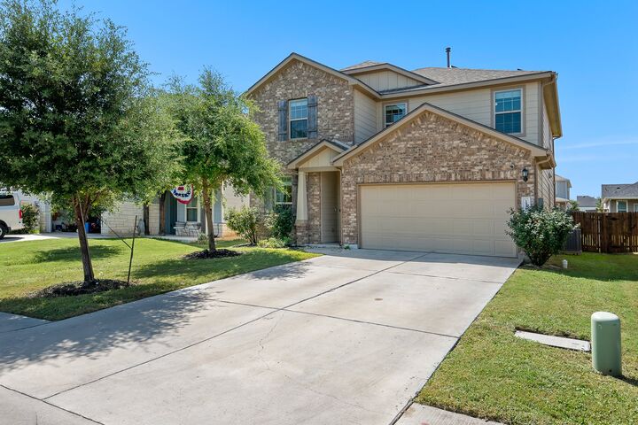 Property Photo: 116 Hares Foot Cove TX 78626