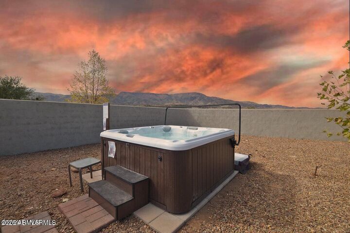 Property Photo:  780 E House Mountain Drive  AZ 86326 