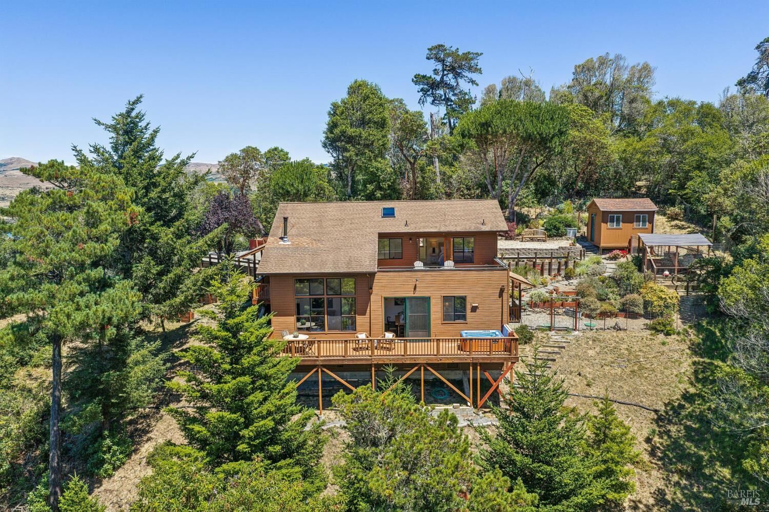 Property Photo:  100 Heather Lane  CA 94937 