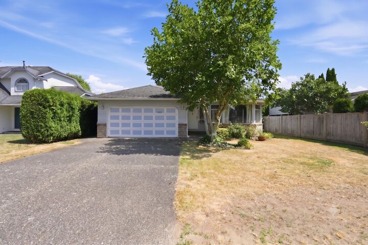 5088 207 Street — photo 1