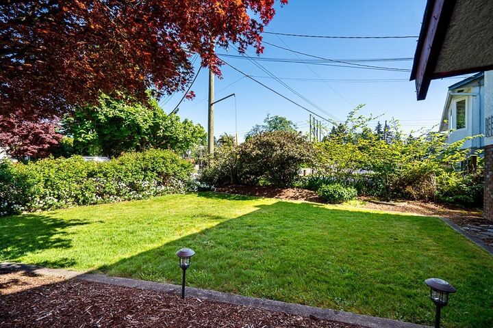 Property Photo: 8771 Shepherd Way BC V4C 4J9