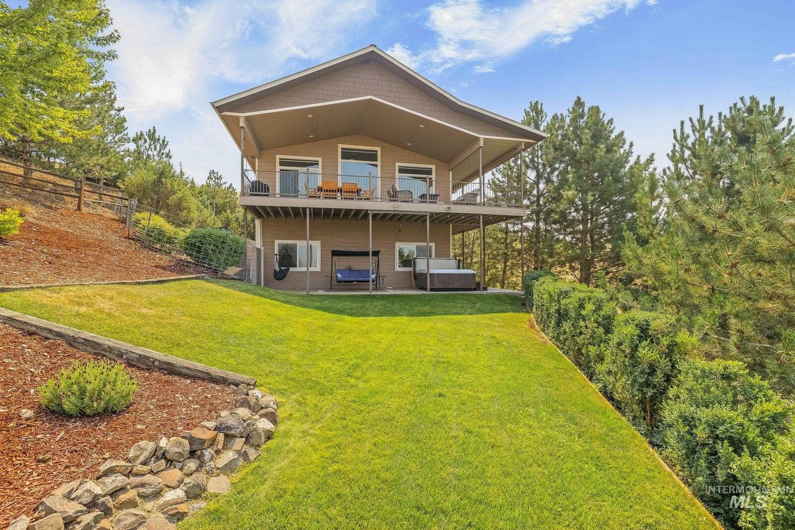 Property Photo: 602 Quarry Rd. WA 99402